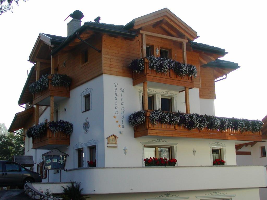 Pension Mirandola Colfosco Exteriér fotografie